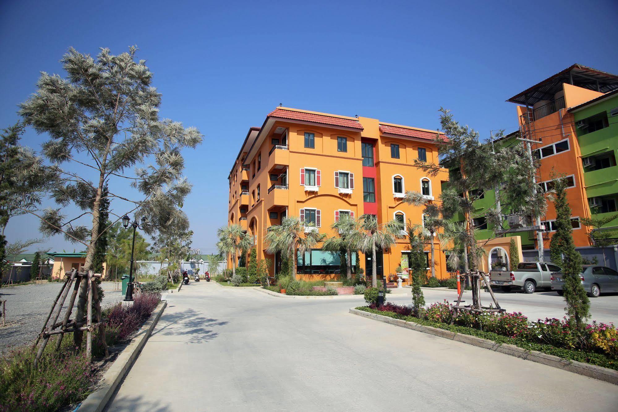 I-Home Residence And Hotel Pluak Daeng Zewnętrze zdjęcie